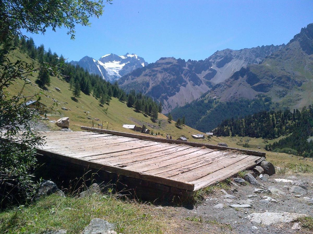 Alliey & Spa Piscine Appart-Hotel Serre Chevalier Le Monêtier-les-Bains Dış mekan fotoğraf