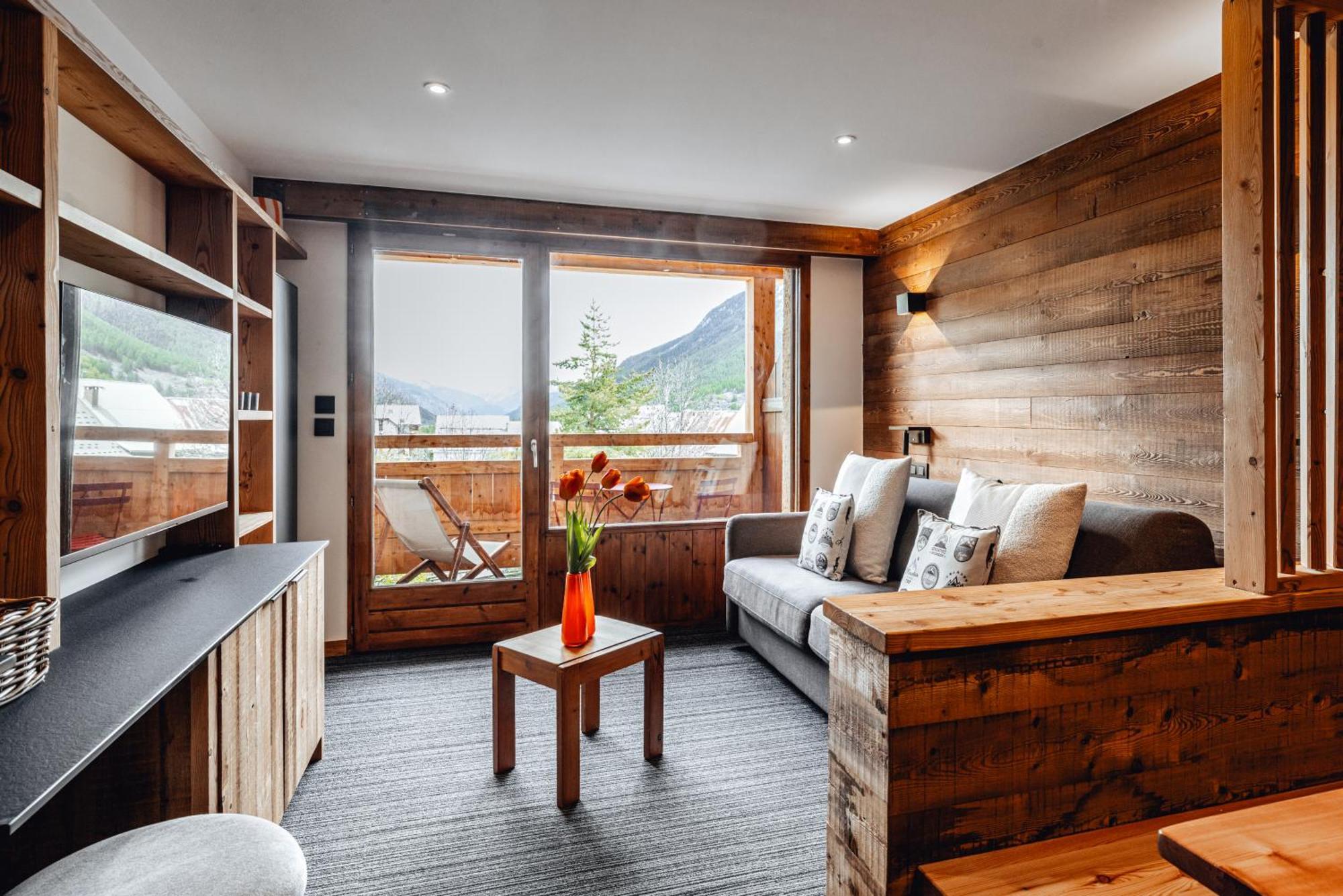 Alliey & Spa Piscine Appart-Hotel Serre Chevalier Le Monêtier-les-Bains Dış mekan fotoğraf